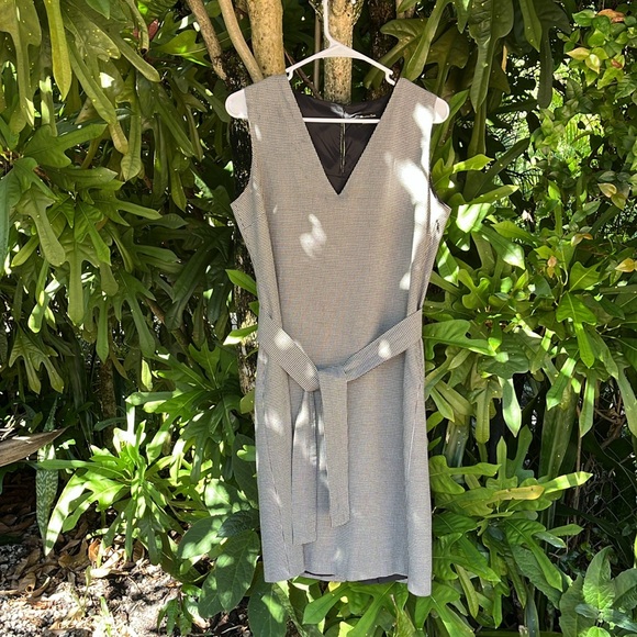 Massimo Dutti Dresses & Skirts - NWOT - Massimo Dutti Houndstooth Tie Shift Dress